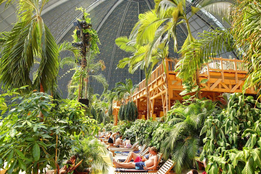 Tropical Islands Hotel Krausnick Exterior foto